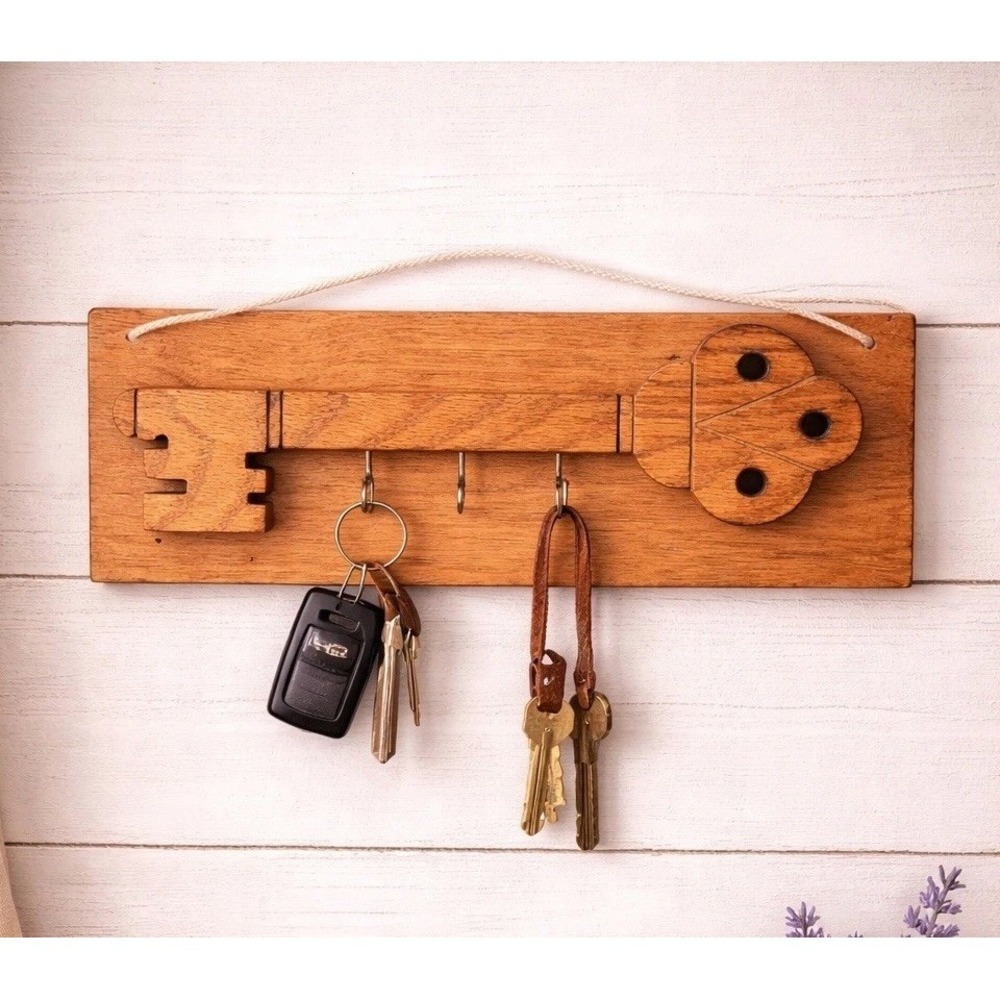Vintage Granny Cottage Core Wooden Key Shaped Hanger Wall Hanging Decor Hooks